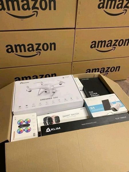 Amazon MYSTERY Pallets.