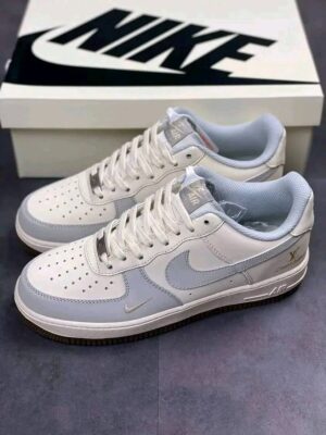 Pallet of air Nike and air Jordans Pallet of air Nike and air Jordans