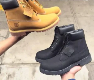 Pallets of Boots (Timberland Brand) Pallets of Boots (Timberland Brand)